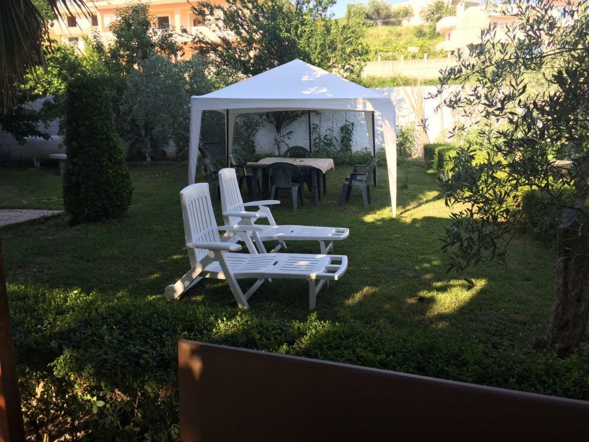 Villa Dede Nikolla Durrës Kültér fotó